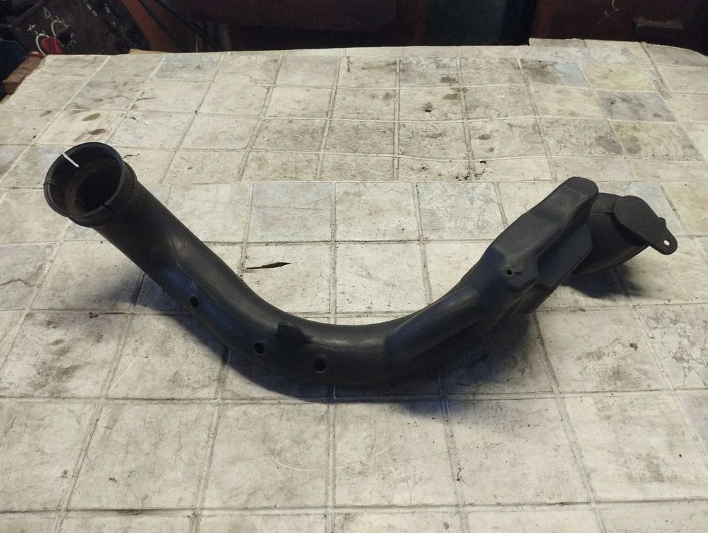 Air intake duct part 3981027959