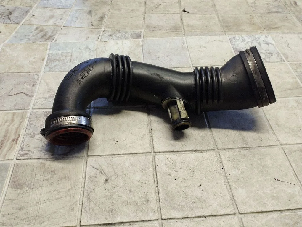 Turbo air intake inlet pipe/hose 9683735980A01
