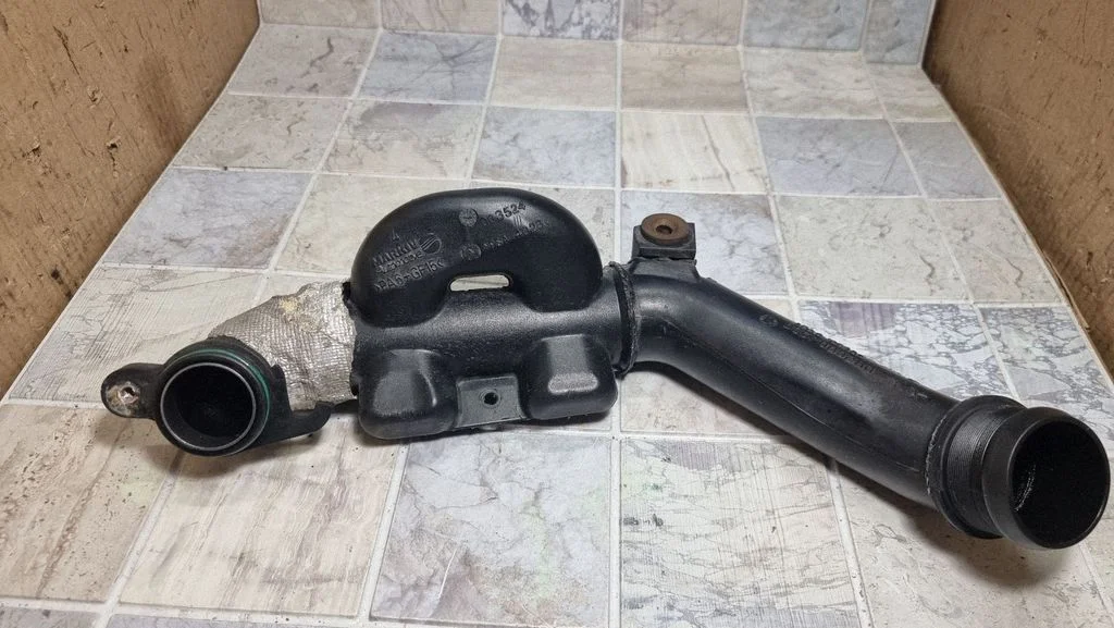 Turbo air intake inlet pipe/hose 9657083280