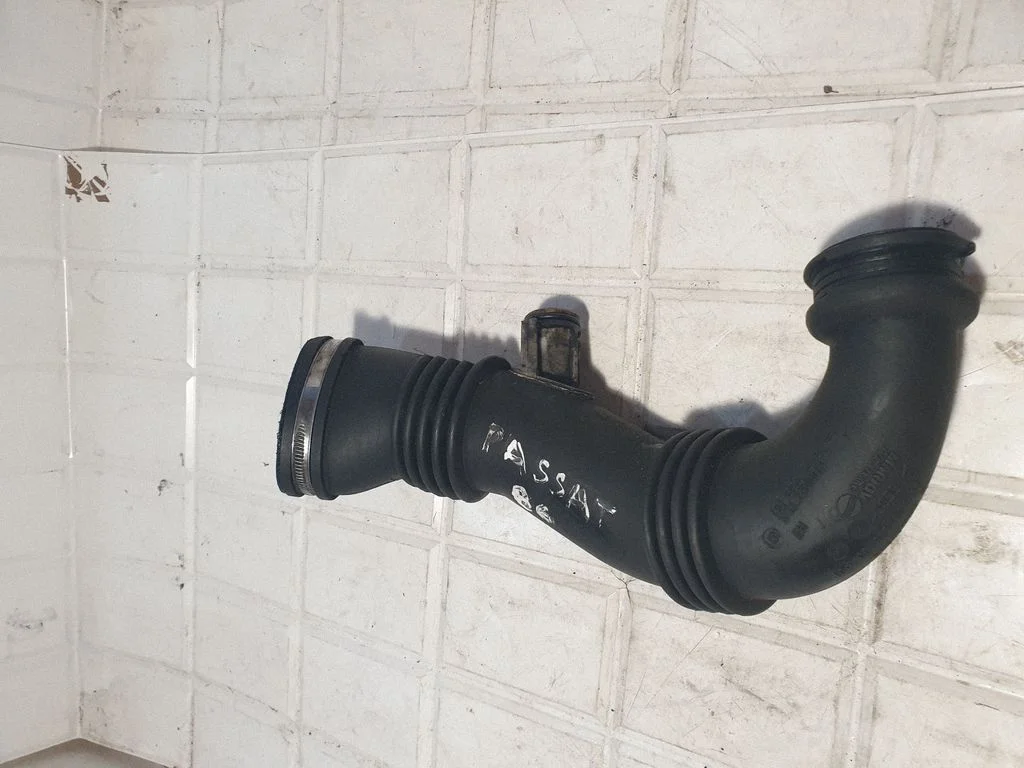 Turbo air intake inlet pipe/hose 9656953680A01