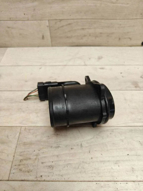 Mass air flow meter 9650010780