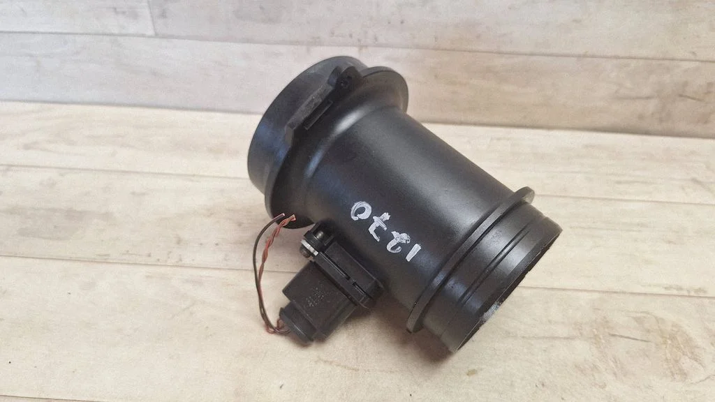 Mass air flow meter 1J0973705