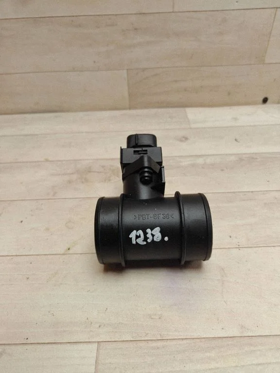 Mass air flow meter – Opel Meriva A (2003-2010)