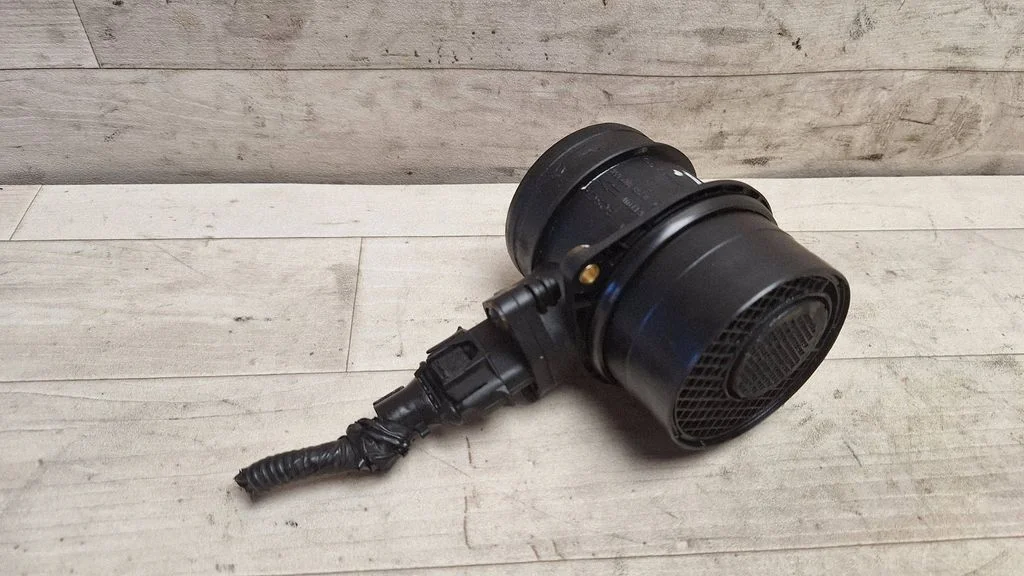Mass air flow meter 0281002658