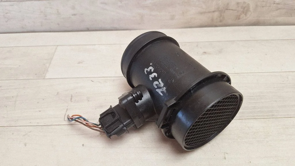 Mass air flow meter 0281002182