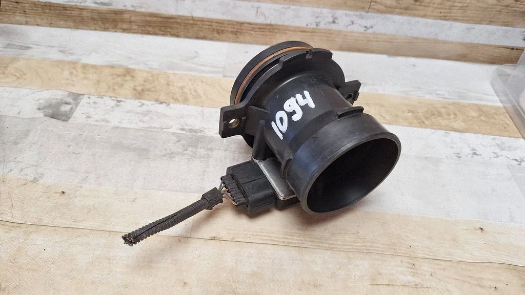 Mass air flow meter YS4F12B624AB