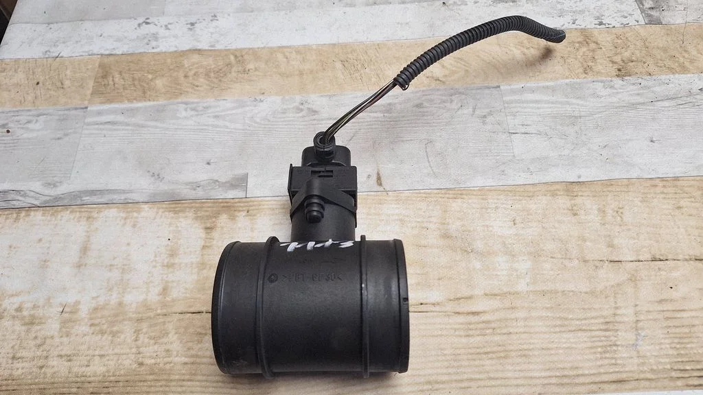 Mass air flow meter 0281002620