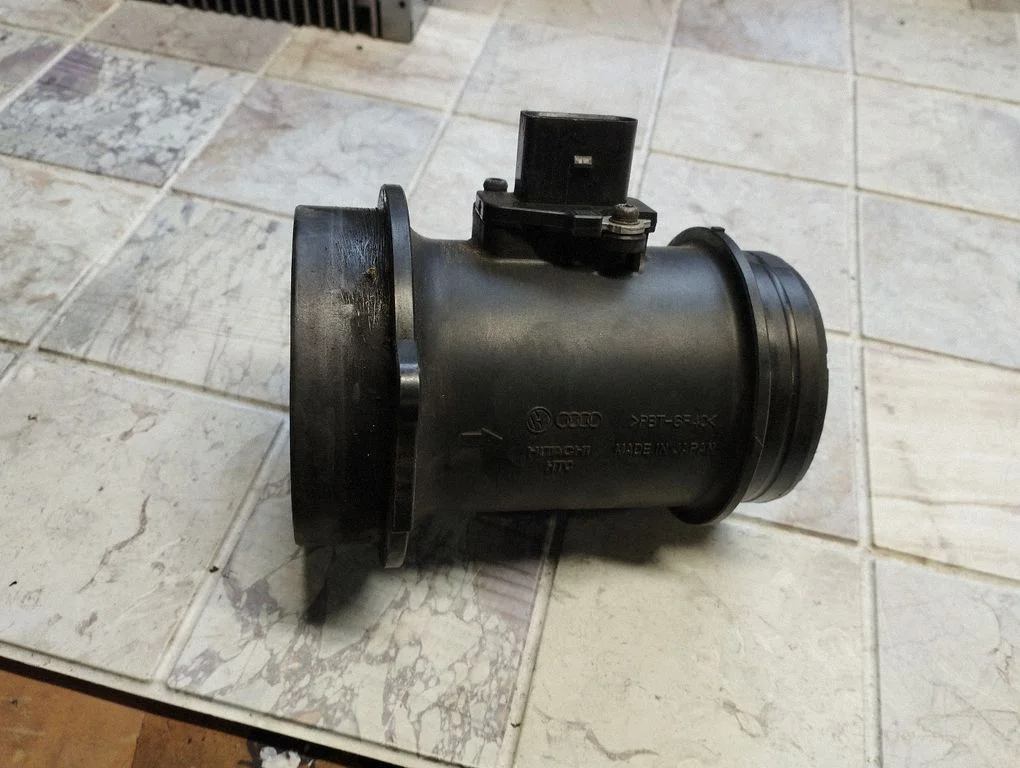 Gaisa masas mērītājs 059906461K