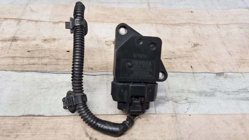 Mass air flow meter 222040N010