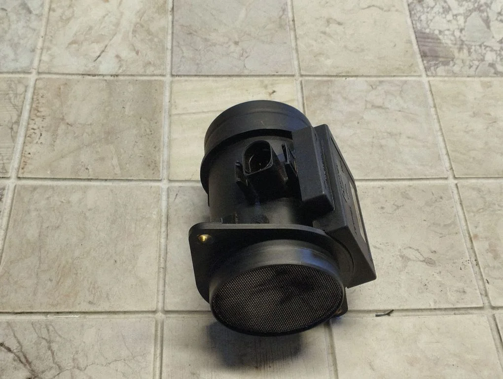 Mass air flow meter 71822151