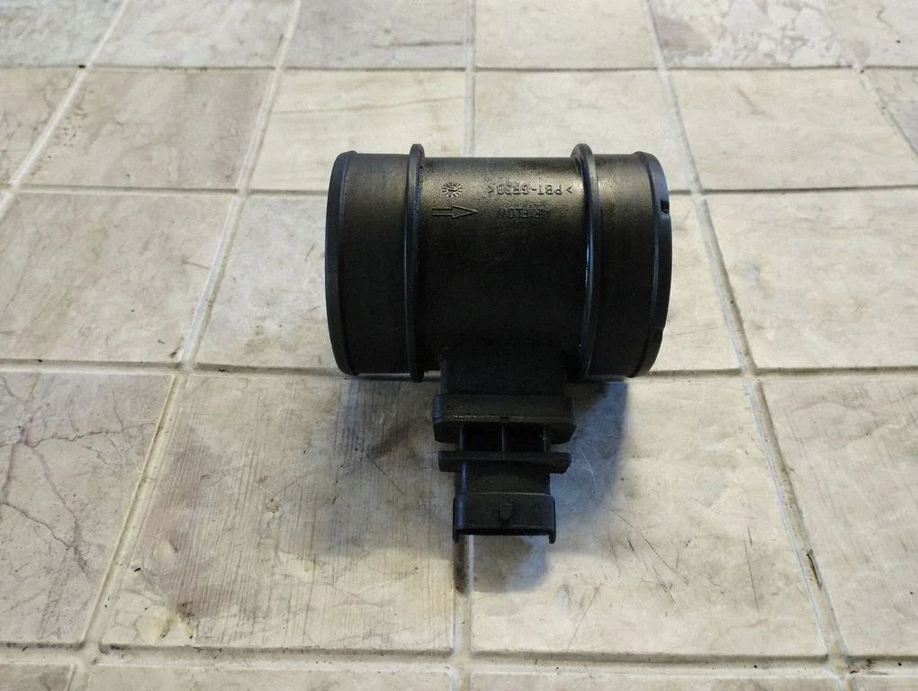 Mass air flow meter F00C2G7003