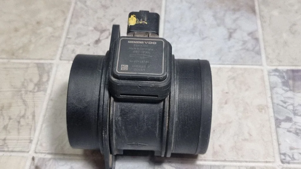 Mass air flow meter 9645948780