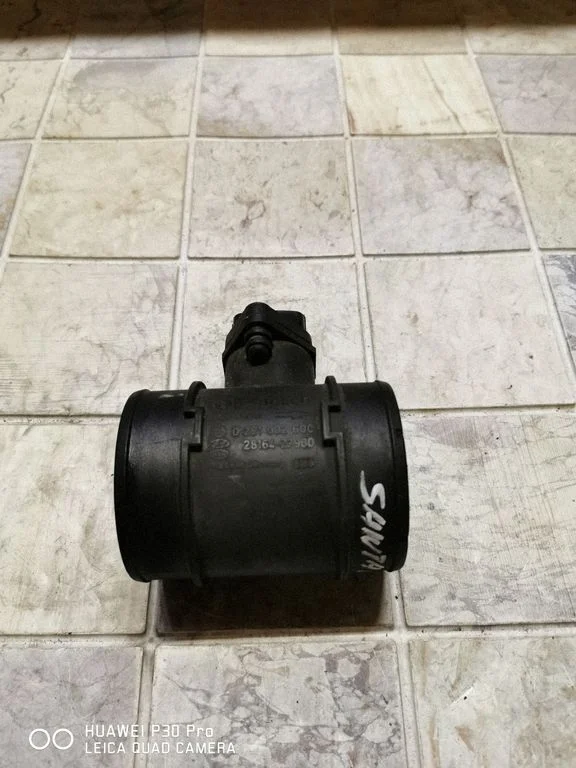 Mass air flow meter – Hyundai Santa Fe (2000-2006)