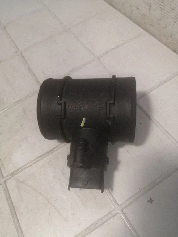 Mass air flow meter – Opel Meriva A (2003-2010)