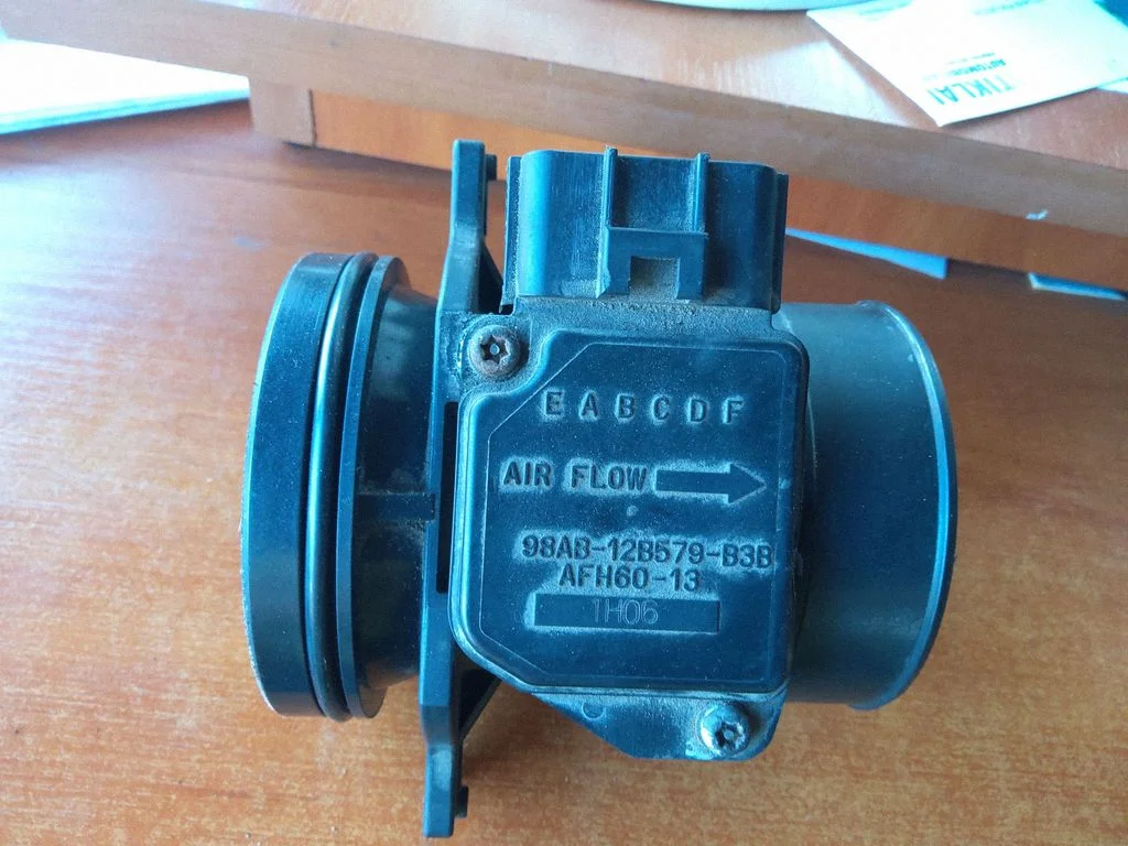Mass air flow meter – Ford Focus C-MAX (2003-2010)