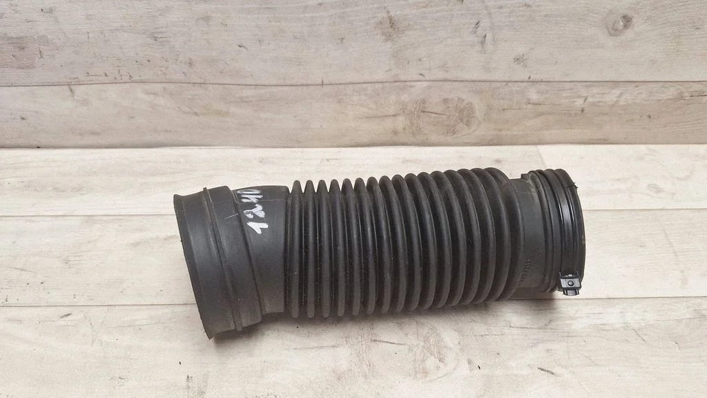 Air intake hose/pipe 990153