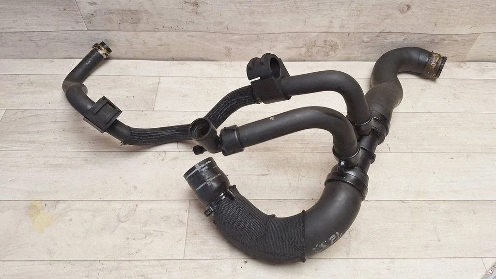 Air intake hose/pipe