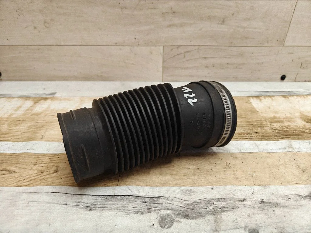 Air intake hose/pipe 98160120