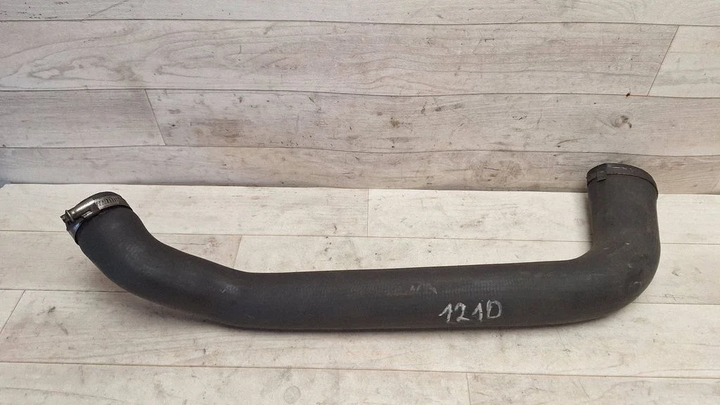 Air intake hose/pipe
