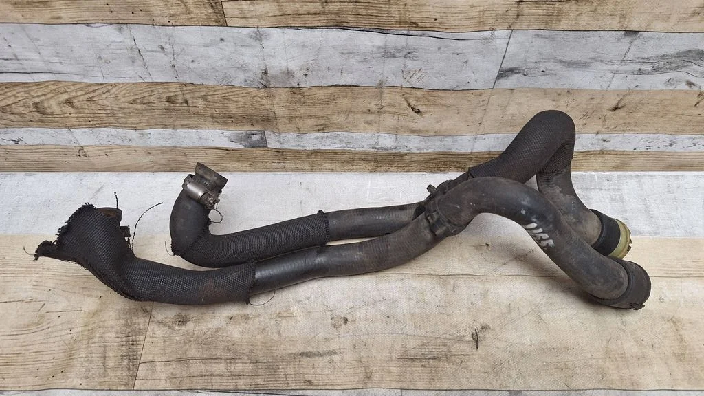Air intake hose/pipe