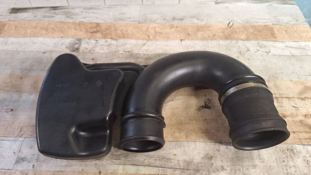 Air intake hose/pipe 55181972