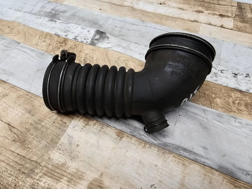 Air intake hose/pipe – Lexus IS 220D-250-350 (2006-2013)