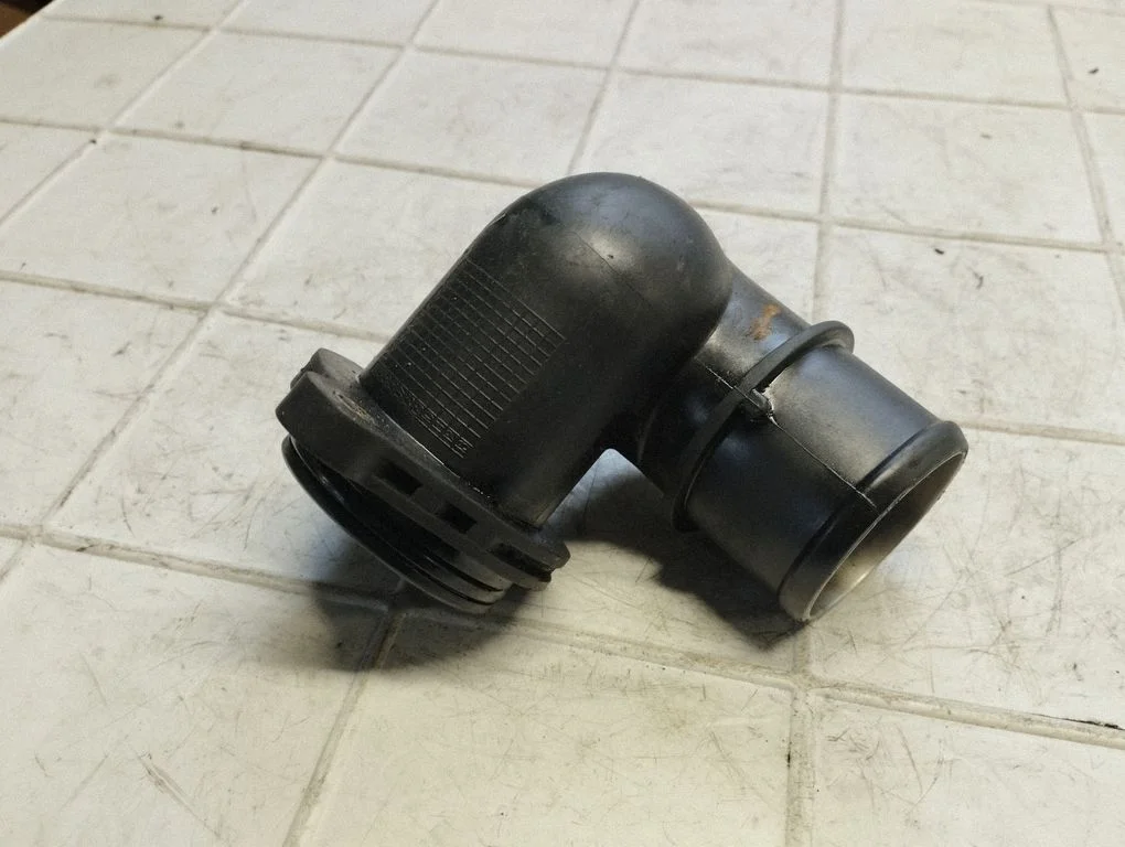 Air intake hose/pipe – Fiat Croma (2006-2016)
