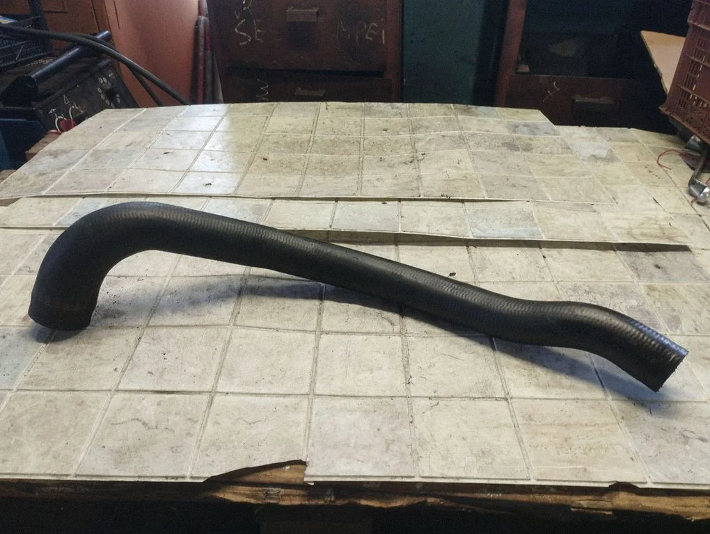 Air intake hose/pipe – Ford Transit - Tourneo Connect (2003-2008)