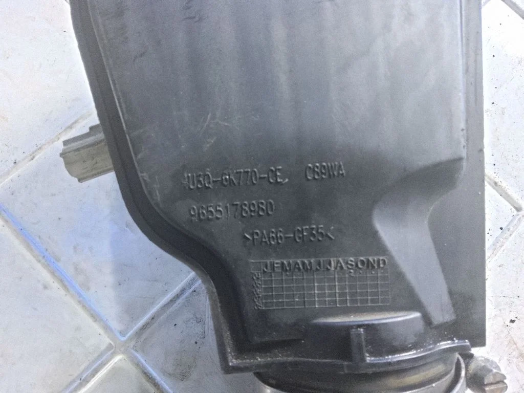 Air intake hose/pipe 9655178980