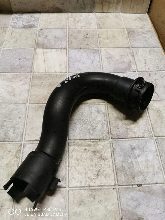 Air intake hose/pipe 9646617980