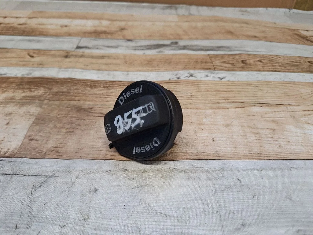Fuel tank filler cap