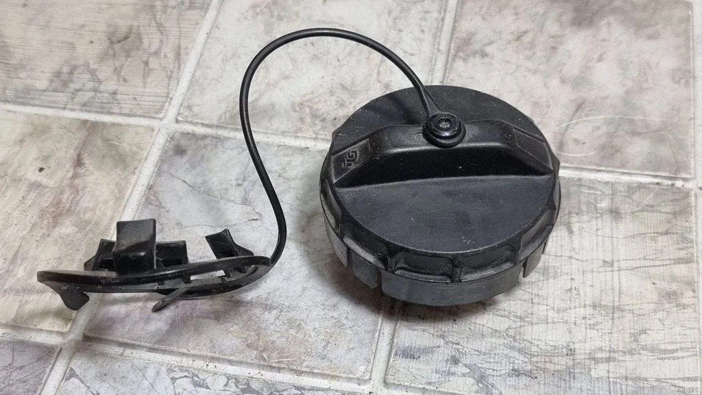 Fuel tank filler cap