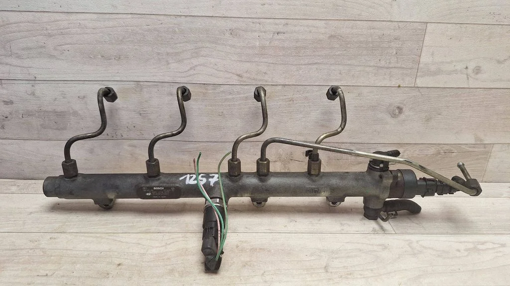 Fuel main line pipe 3140027001