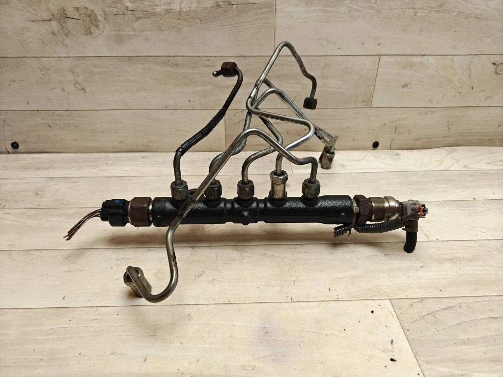 Fuel main line pipe 8945860010