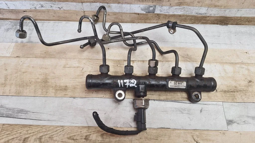 Fuel main line pipe 9681649580