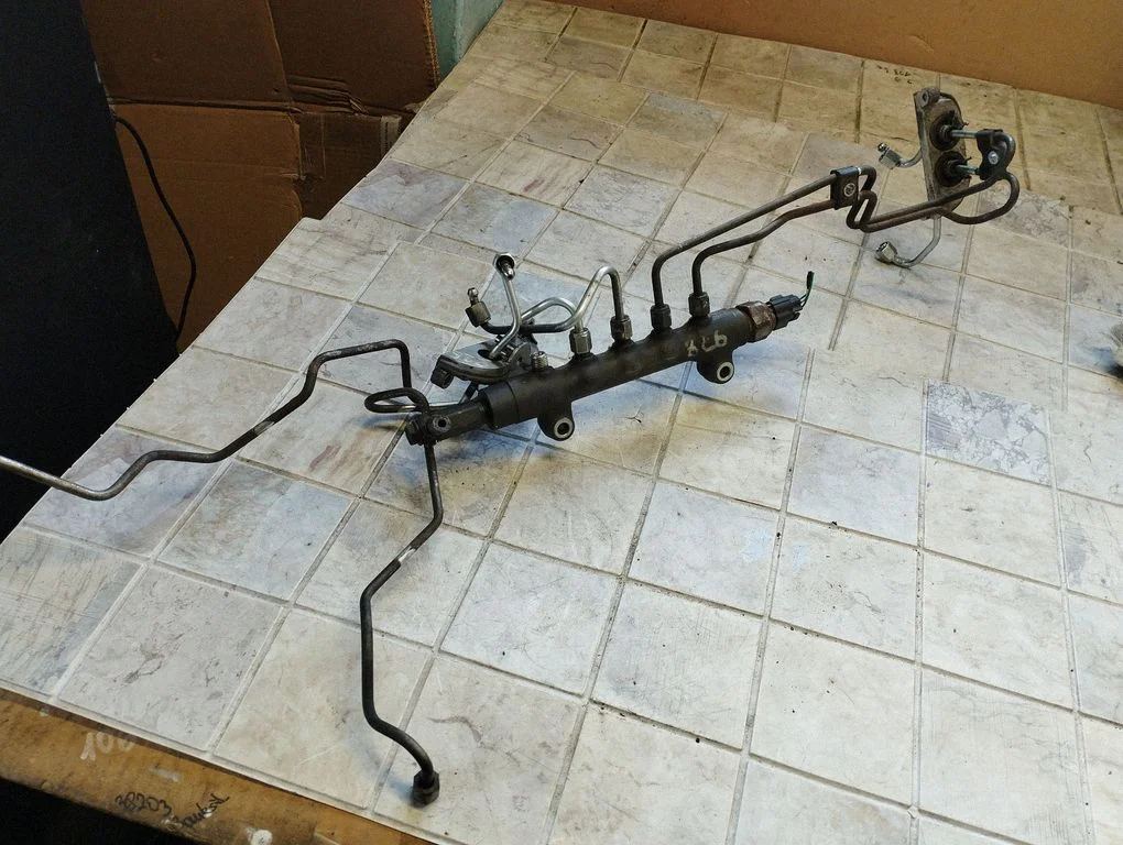 Listwa paliwowa (magistrala) – Subaru Outback (2007-2009)