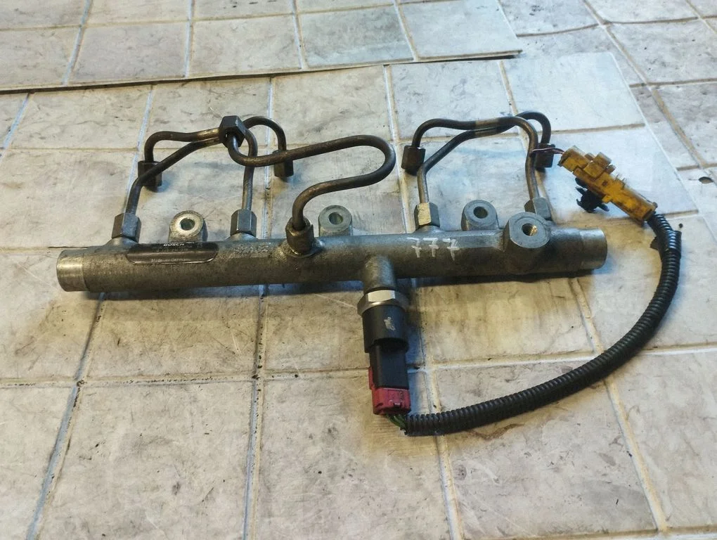 Fuel main line pipe 0445214019