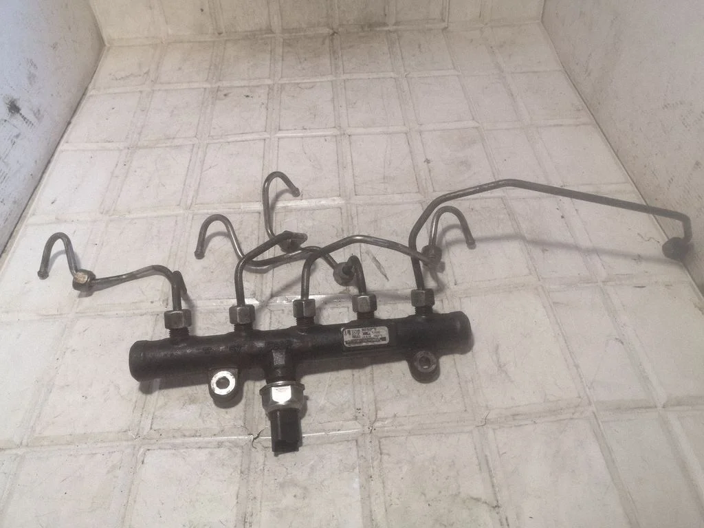 Fuel main line pipe 9681649580