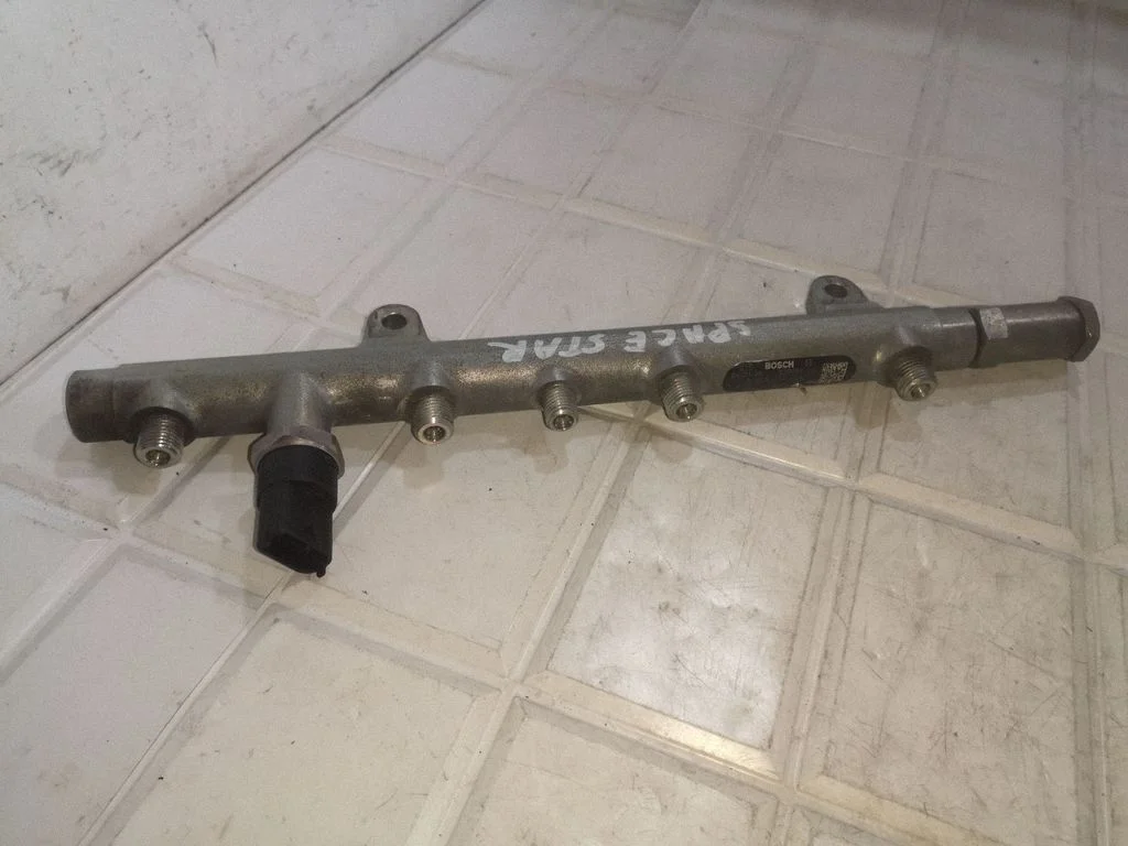 Fuel main line pipe 8200347176