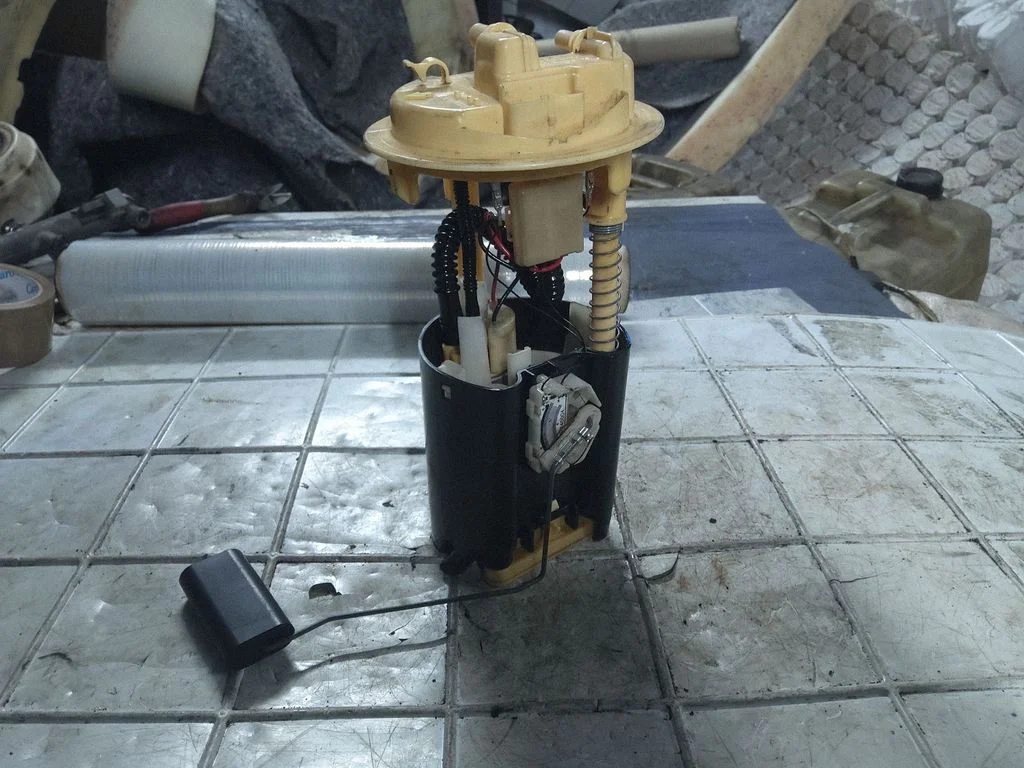 In-tank fuel pump 09730119900