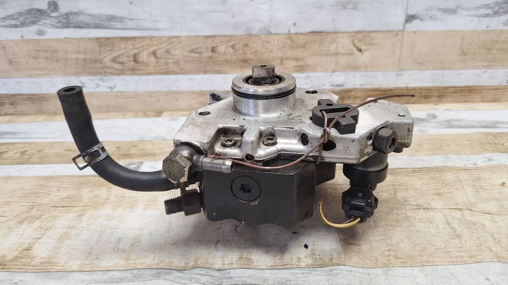 Fuel injection high pressure pump 16790RBDE01