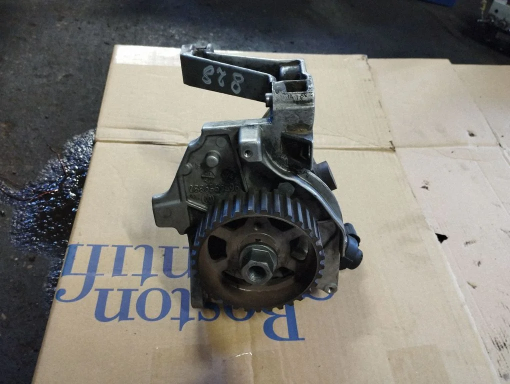 Kütuse kõrgsurvepump 9683703780A