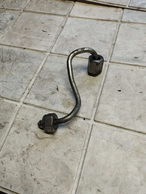 Pihustitele kütuse etteandetoru(d) – BMW 1-seeria E81 E87 (2004-2011)