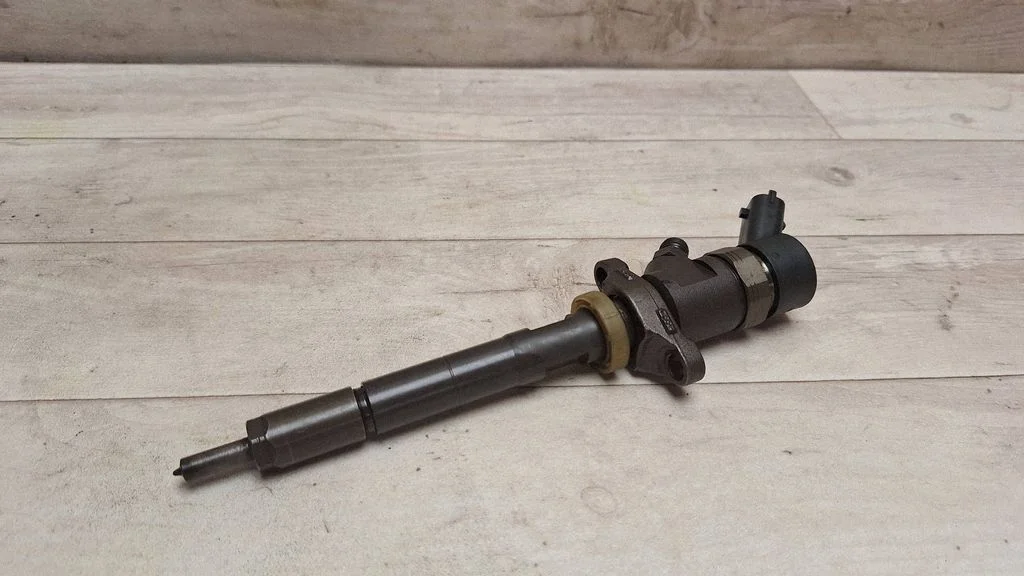 Fuel injector 0445110259