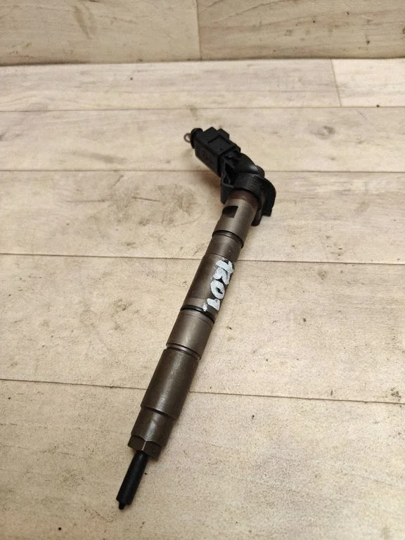 Fuel injector 059130277R