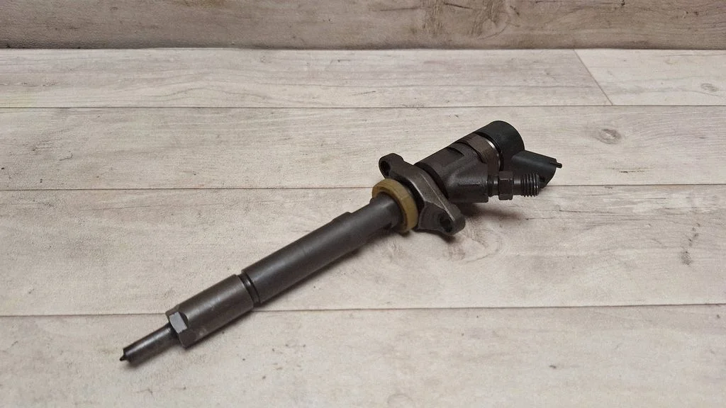 Fuel injector 0445110259