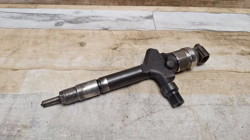 Fuel injector – Mazda 5 (2005-2010)