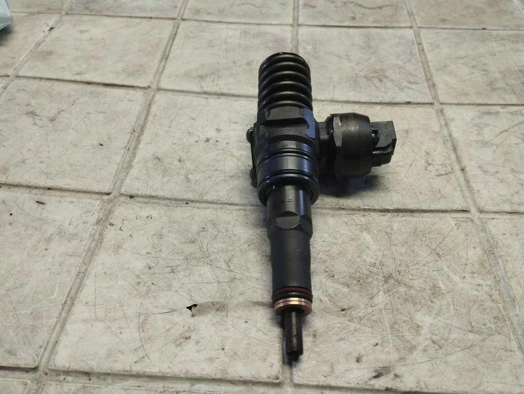 Fuel injector – Skoda Fabia Mk1 (6Y) (1999-2007)