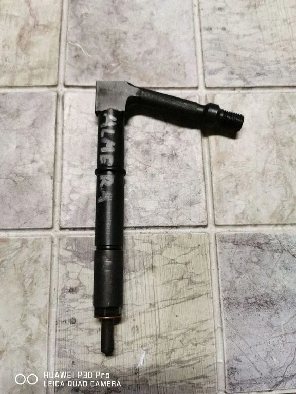 Sprausla (-as) (inžektors (-i)) – Nissan Almera N16 (2000-2010)