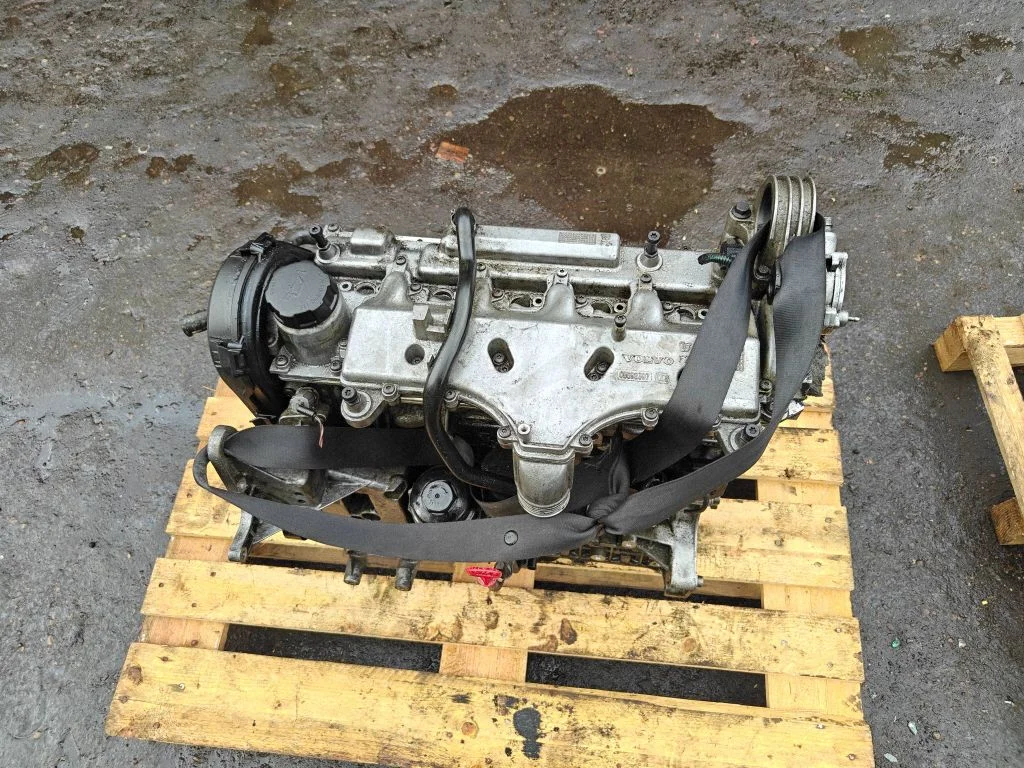 Silnik D5244T